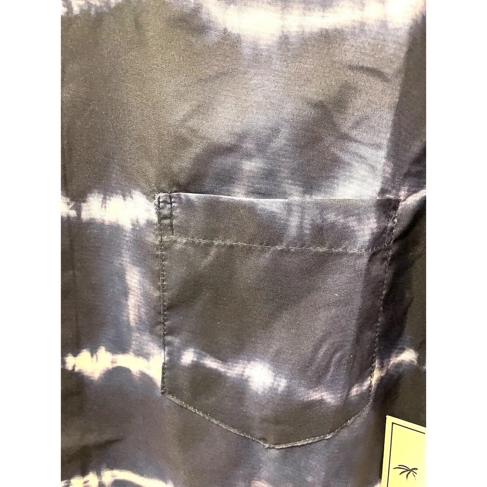 Trunks Surf & Swim Co. Mens size Medium Tye Dye‎ Button Down Shirt NWT Chest 42" - Picture 3 of 12